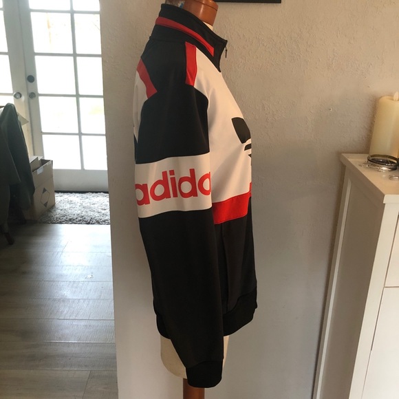 SOLD - Picture 3 of 4